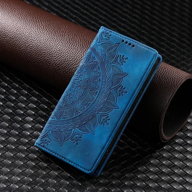 Capa de couro mandala magnética para iPhone 11, 12, 13, 14, 15